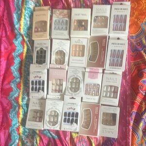 Pink and Gray Accessory Set with Elegant Designs